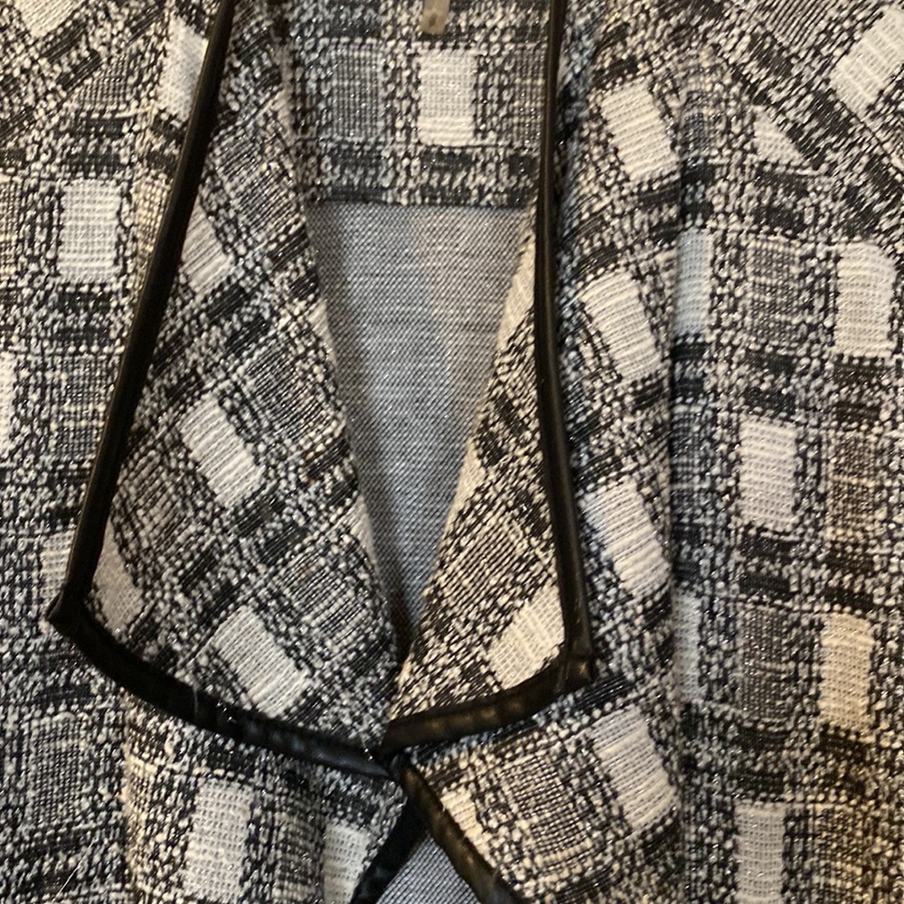 Jacket - Picture 2 of 8